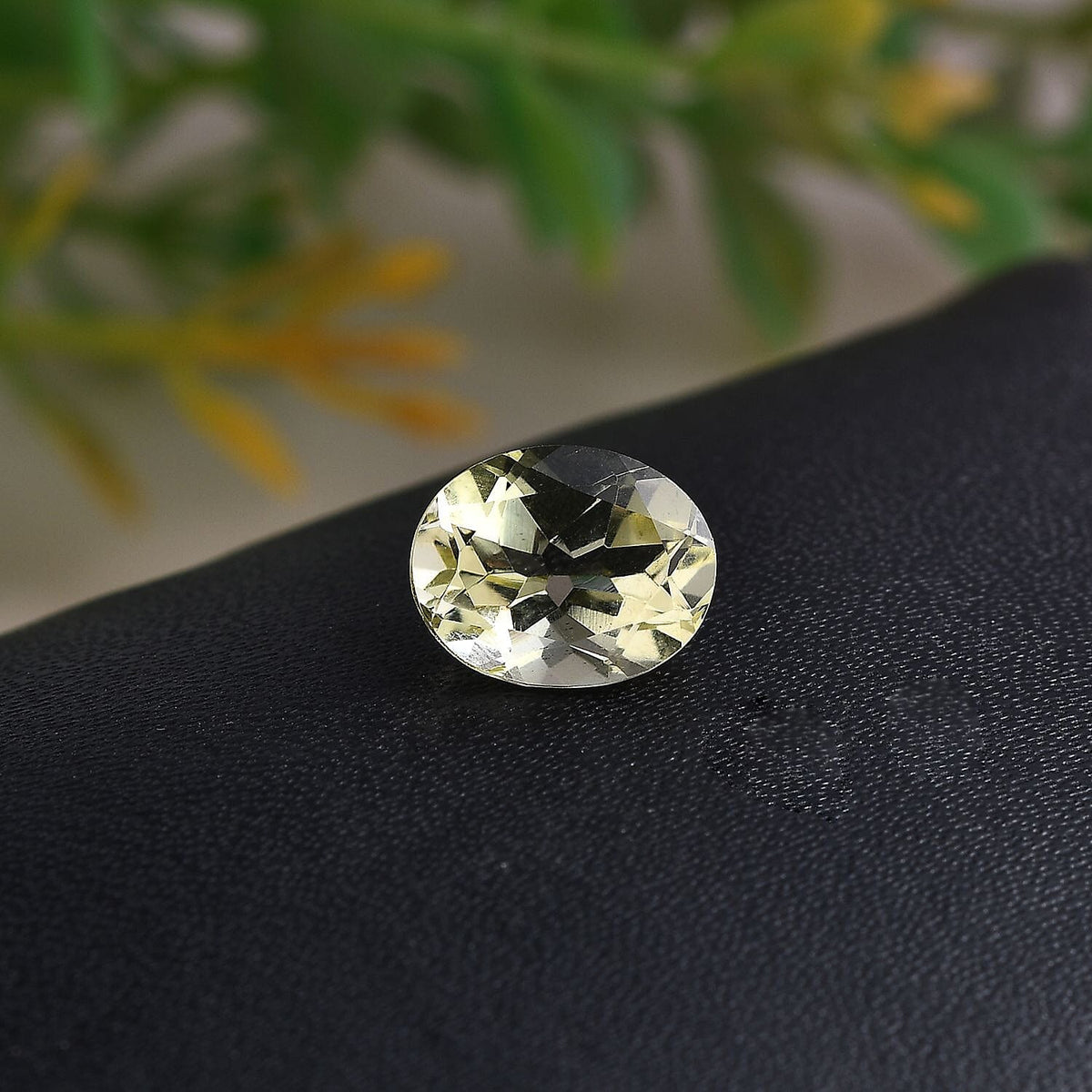 Green Gold Quartz Loose Gemstone in Oval Shape (10x8mm) 7787426 2