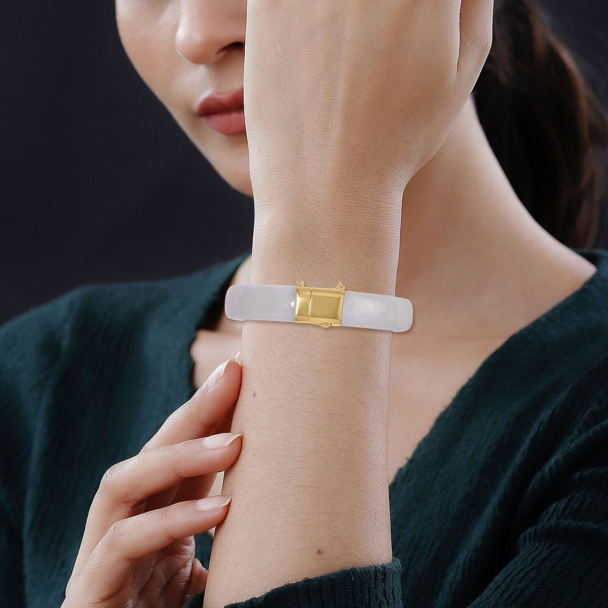 Natural Jadeite Jade Carved Hinged Bangle in 18K Gold Vermeil Plated Sterling Silver 235 Ct (Size 7.5) 7697249 3