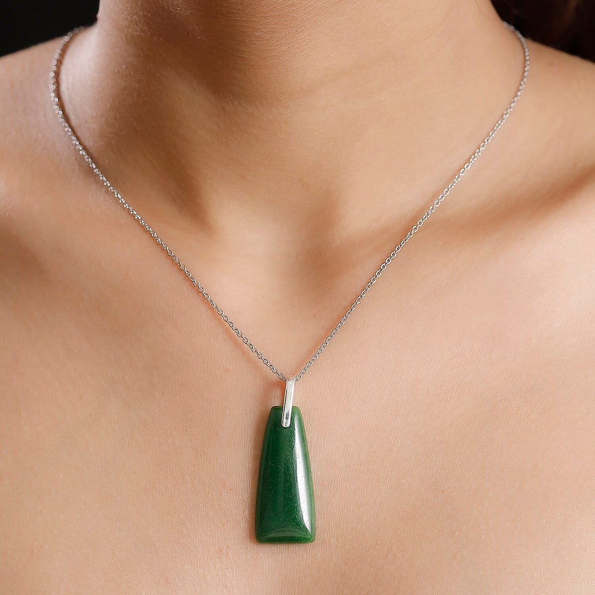 Green Jade Sterling Silver Pendant with Chain (Size - 20) 28.00 Ct. 4322325 2