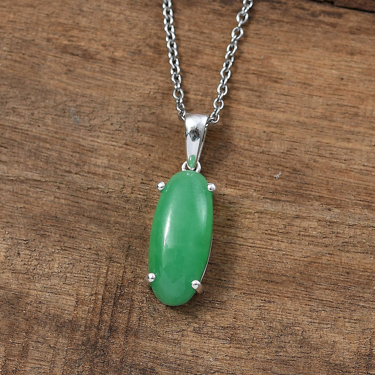 Green Jadeite Sterling Silver Pendant with Chain (Size 20) 6.700  Ct. 4325774 1