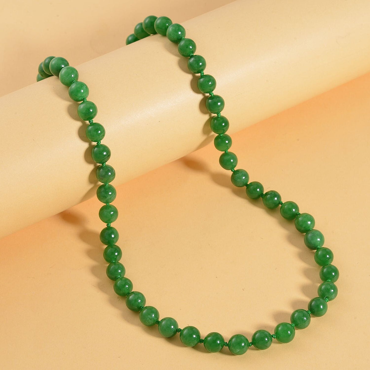 Green Jade Beads Necklace 385.50 Ct (Size 30) 7557534 1