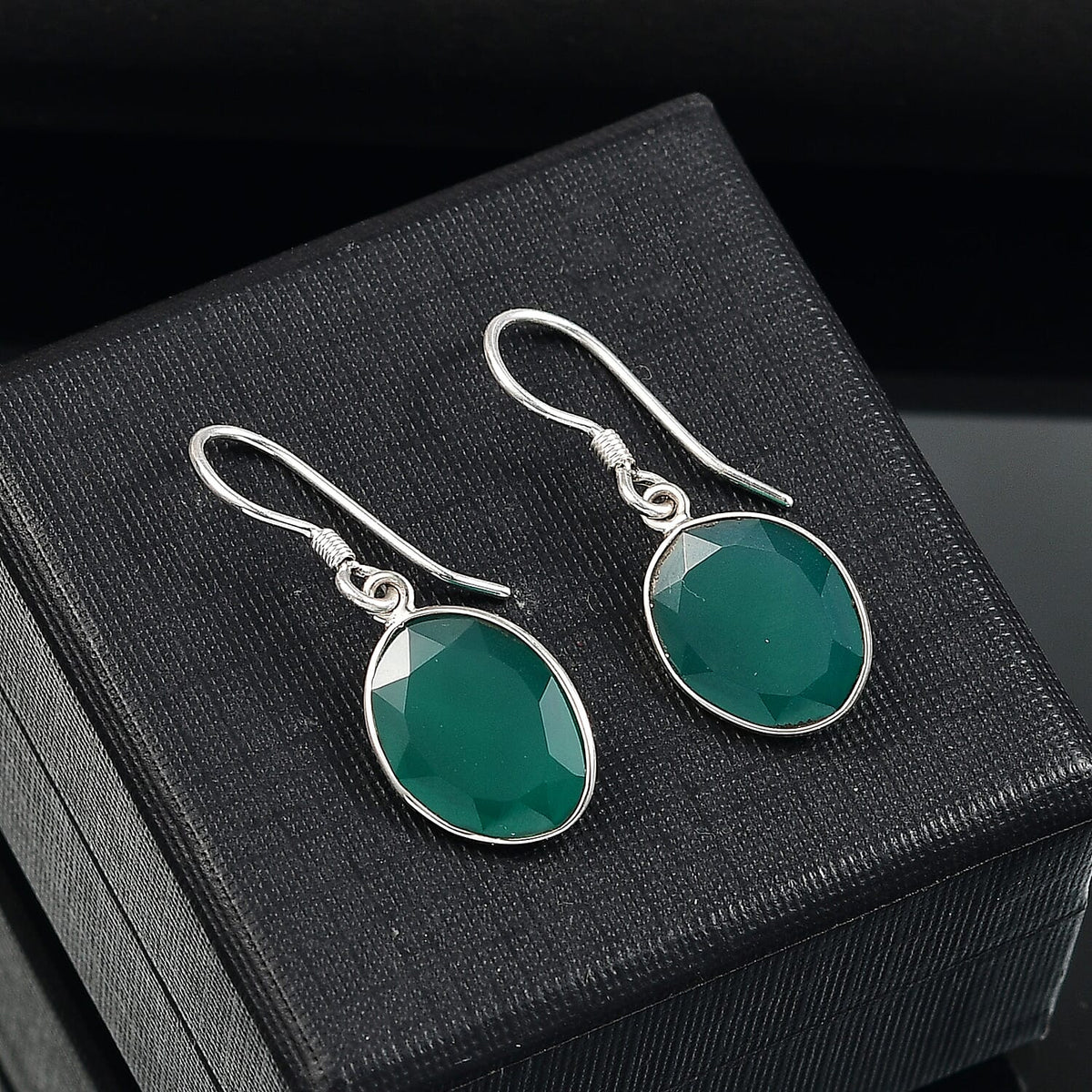 Verde Onyx J Hoop Earring in Sterling Silver 11.38 Ct. 8123569 2