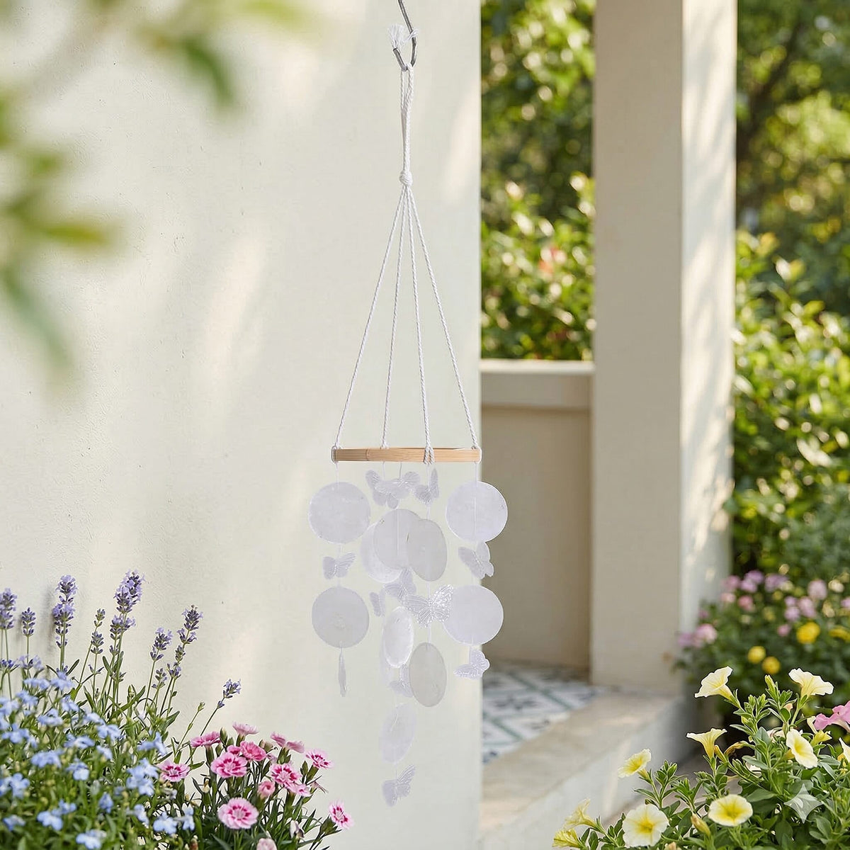 LIVMORE Beach Inspired Conch Shape Hanging Wind Chime (30 cm) - White V32514376 2