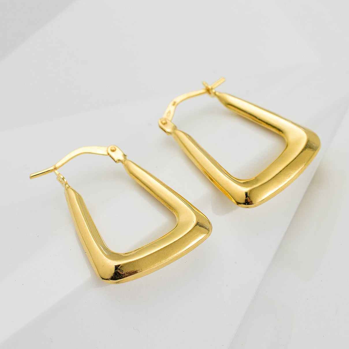 Vicenza Closeout - 9K Yellow Gold Shiny  Earrings 7682402 1