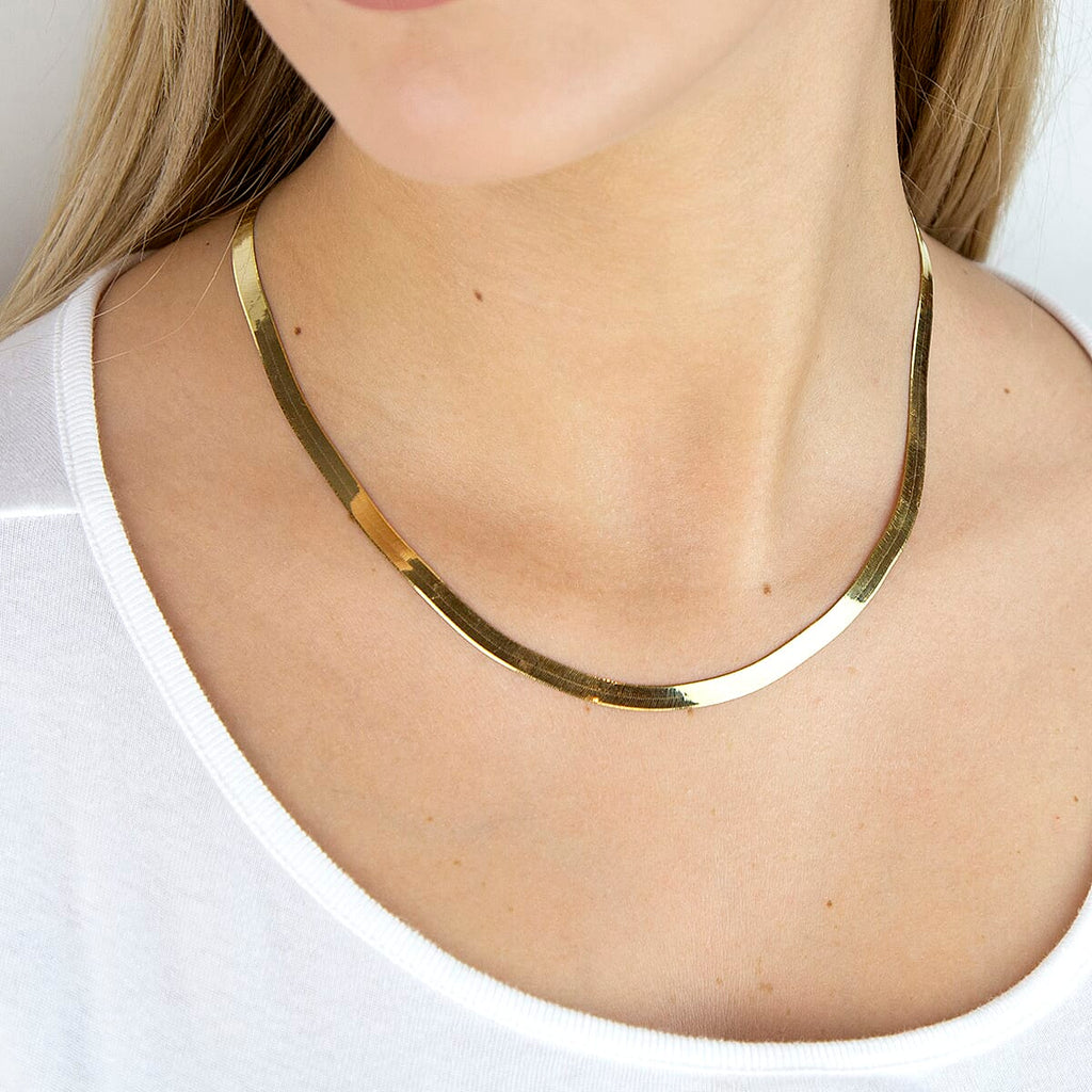 9K Yellow Gold  Chain (Size - 18),  Gold Wt. 8.2 Gms