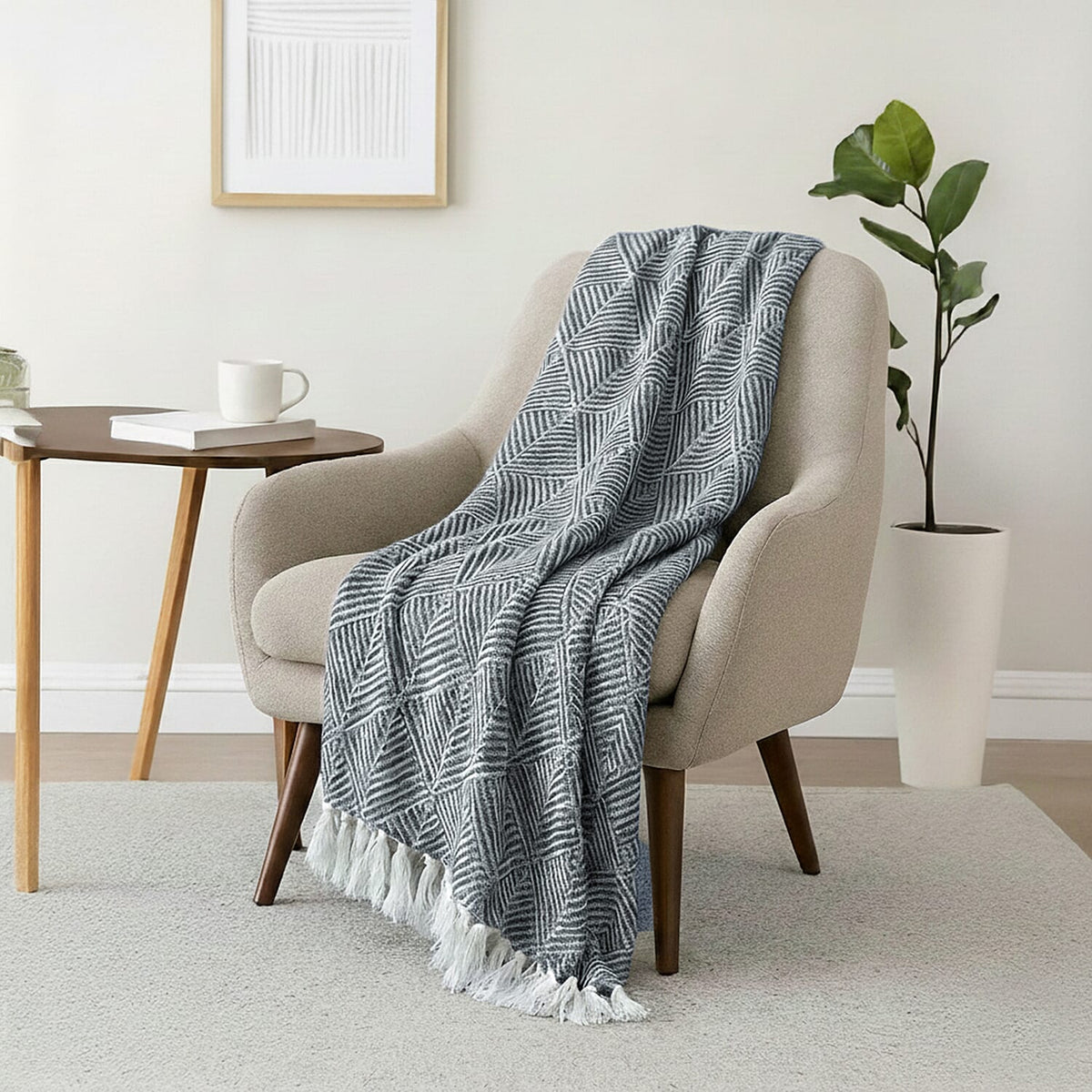 Homesmart Cotton Chevron Throw Blanket (Size 130x160cm) - Grey V32637817 0