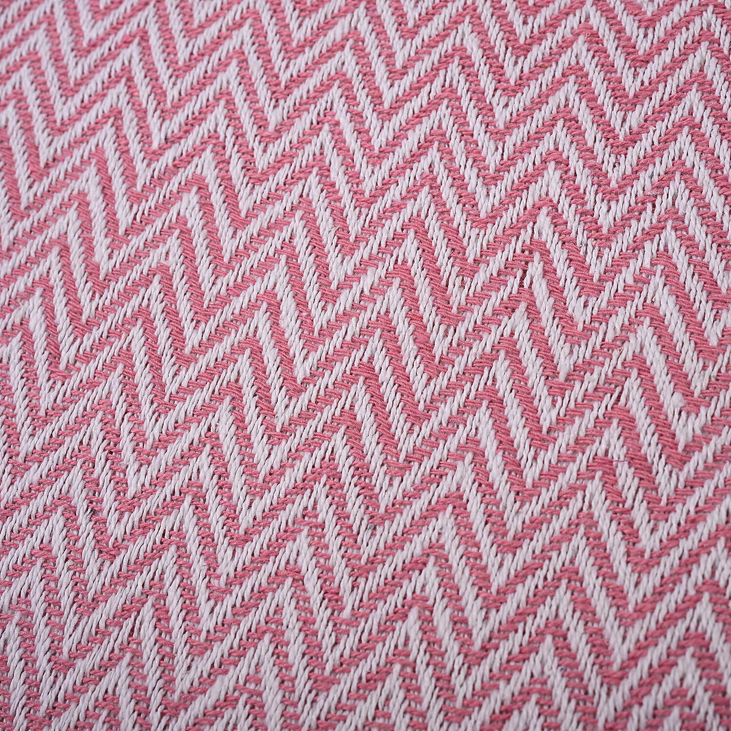 Hush Heaven 100% Soft Cotton Chevron Weaved Throw Blanket (200x150cm) - Light Pink 8129577 9