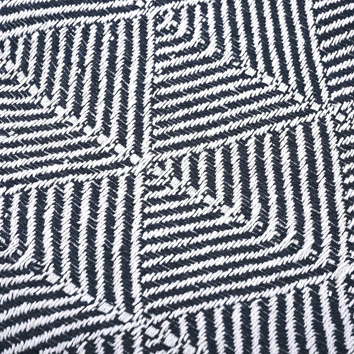 Homesmart Cotton Chevron Throw Blanket (Size 150x1 cm) - Navy &amp; Grey V32603665 8
