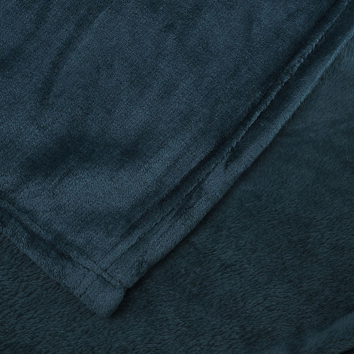 Homesmart Super Soft Flannel Blanket with Sleeves - Green 7083319 4