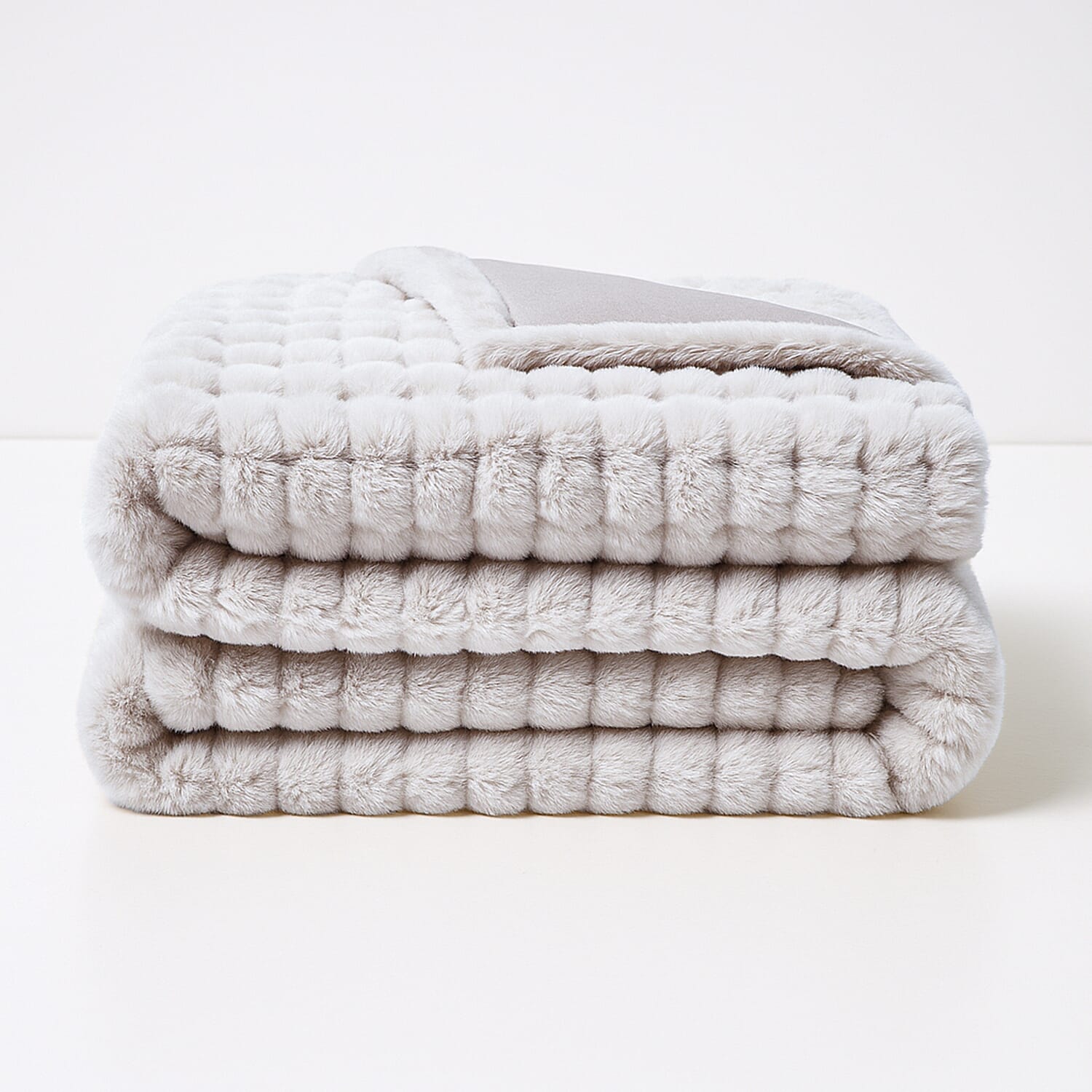 Homesmart Super Soft Sculptured Faux Fur Blanket (180 x 150cm) - Cream V32532953 2