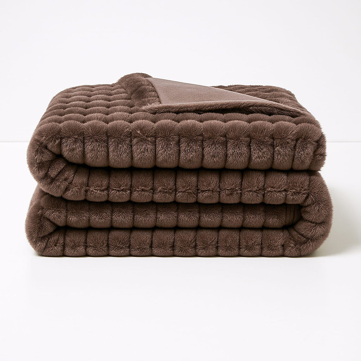 Homesmart Super Soft Sculptured Faux Fur Blanket (180 x 150cm) - Mink 8185677 3
