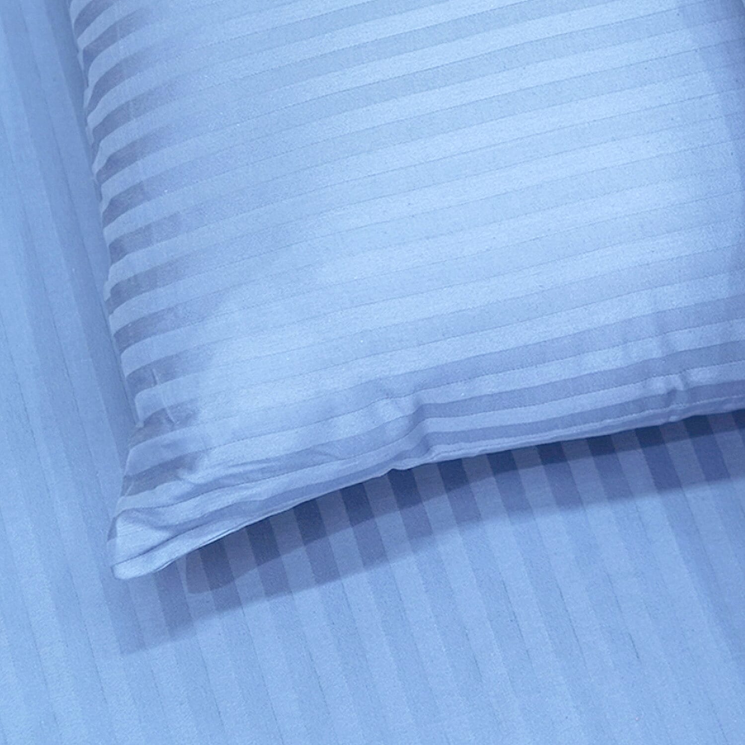Hush Haven 6-Piece Summer Striped Comforter Set - inc Comforter, Fitted Sheet, 2xHousewife &amp; 2xOxford Pillowcase (Double, 200 x 200cm) - Blue 8357228 4