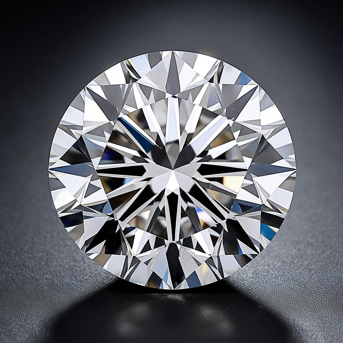 LUXURIANT 2 Ct. Round Lab Grown Diamond IGI Certified  (8.18 - 8.24 x 4.87 MM) 8060095 1