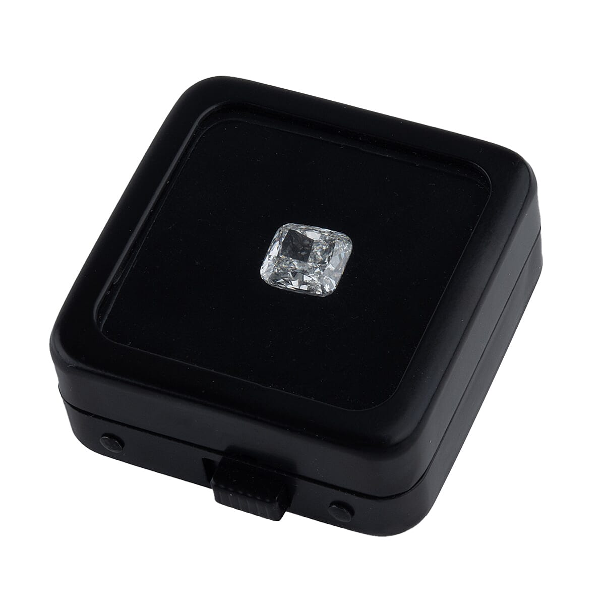 LUXURIANT 3 Ct. Cushion-Cut Loose Lab Grown Diamond IGI Certified (8.23 x 7.79 x 5.14 MM) (VS2-E) 8206858 3