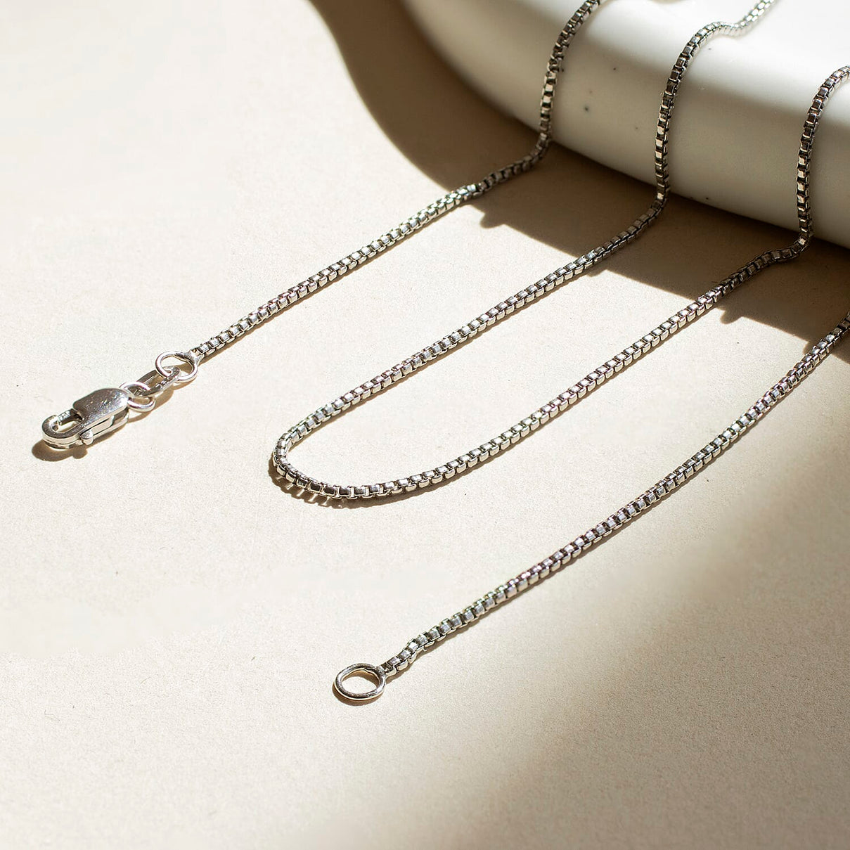 ILIANA 18K White Gold 1.2mm Box Chain 16 Inch 4g 7572075 2