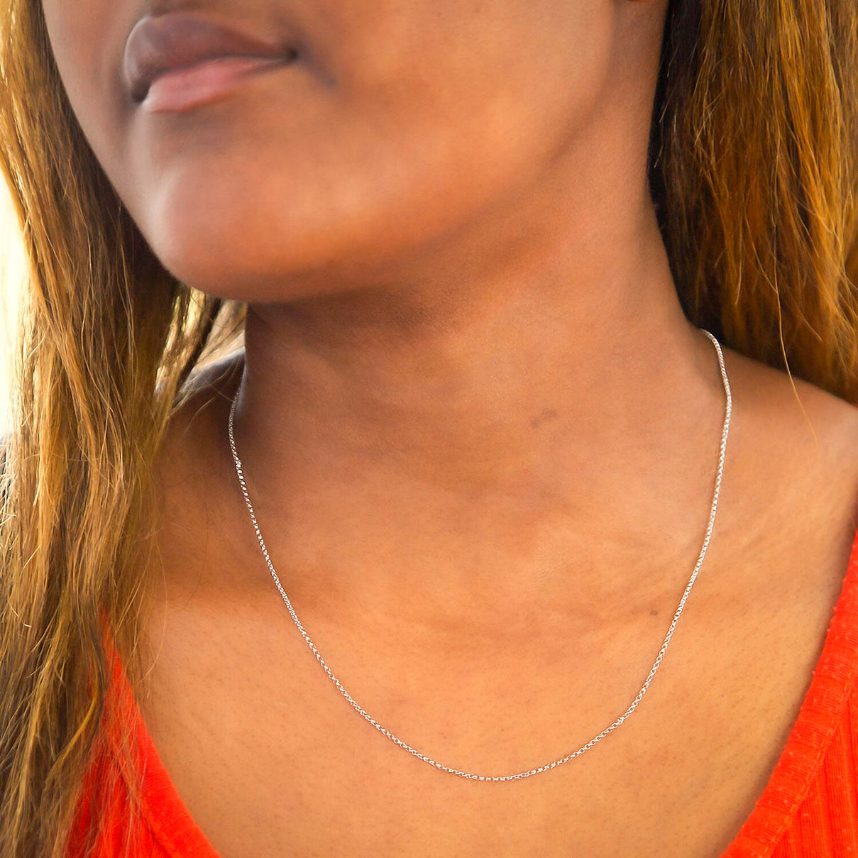 ILIANA 18K White Gold Round Belcher Chain 18 Inch 7570529 1