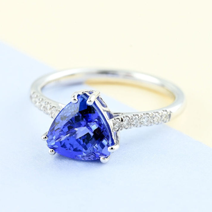 Iliana 18K W Gold AAA Tanzanite, White Diamond SI Ring, Gold Wt.2.8 Gms  2.050  Ct. 8375308 2