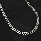 JCK Vegas Closeut - Sterling Silver Diamond Cut Flat Curb Necklace (Size - 20), Silver Wt. 30.4 Gms