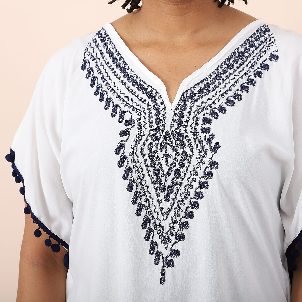 JOVIE Embroidered Kaftan With Tassel Detailing 6247178 3