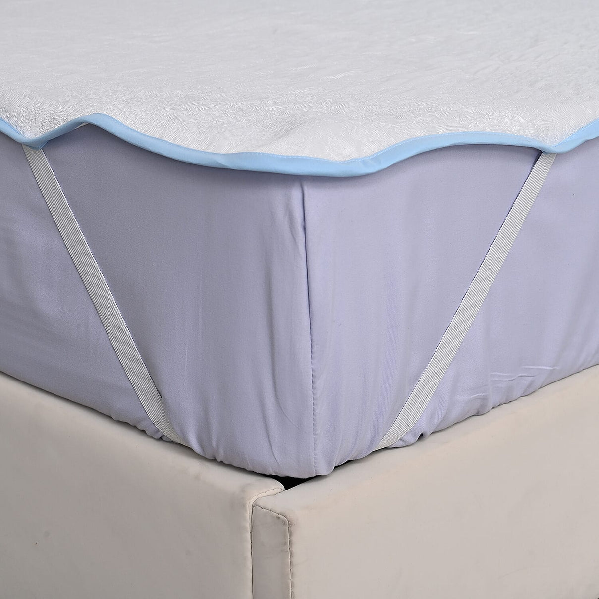 Homesmart Cooling Jacquard Waterproof Mattress Protector with Anchor Band Fit (135x190cm) - White 8047191 3