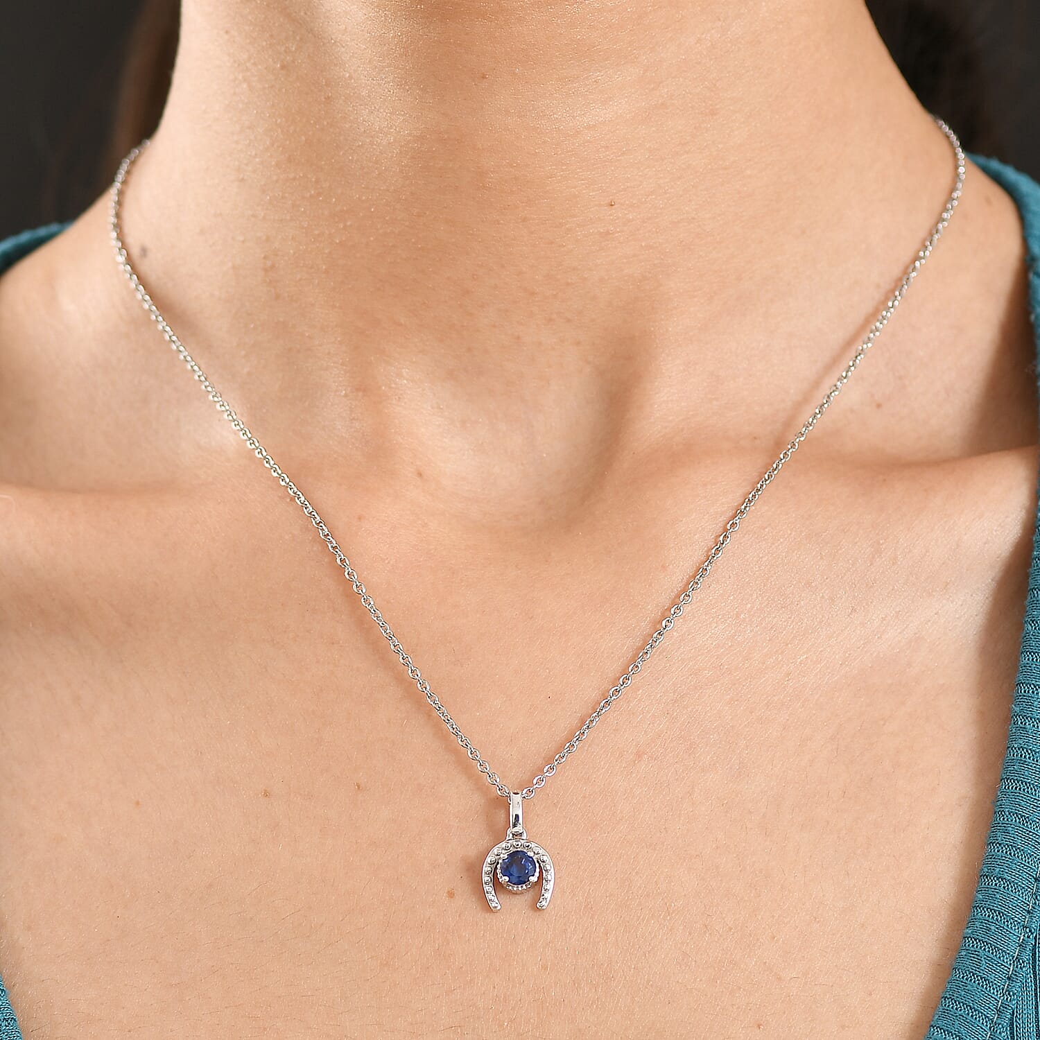 D'Joy AAA Natural Kashmir Kyanite Horseshoe Pendant with Chain (Size 20) in Platinum Overlay Sterling Silver V32537915 2