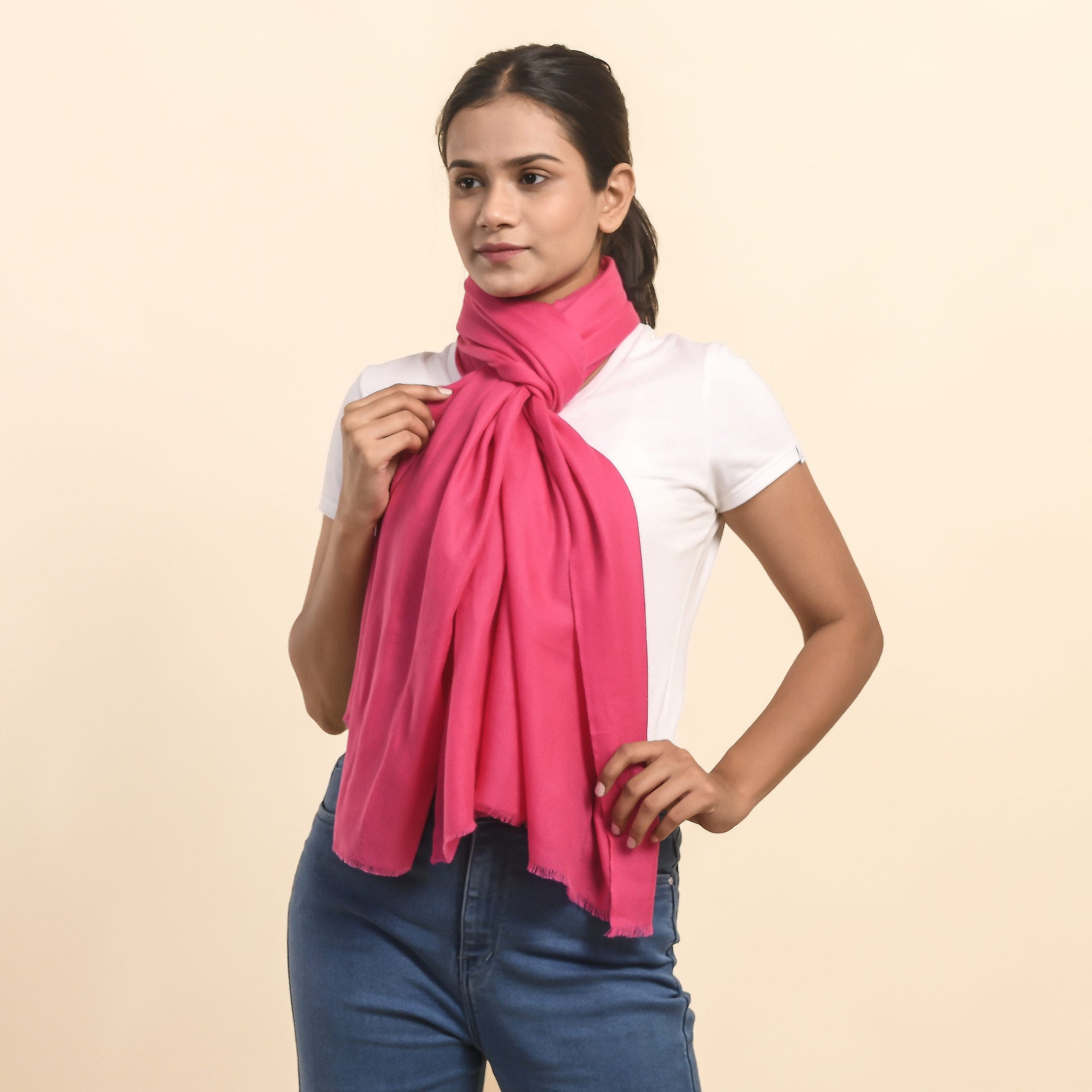 LA MAREY Cashmere Woolen Women's Scarf - Light Pink 7607958 3