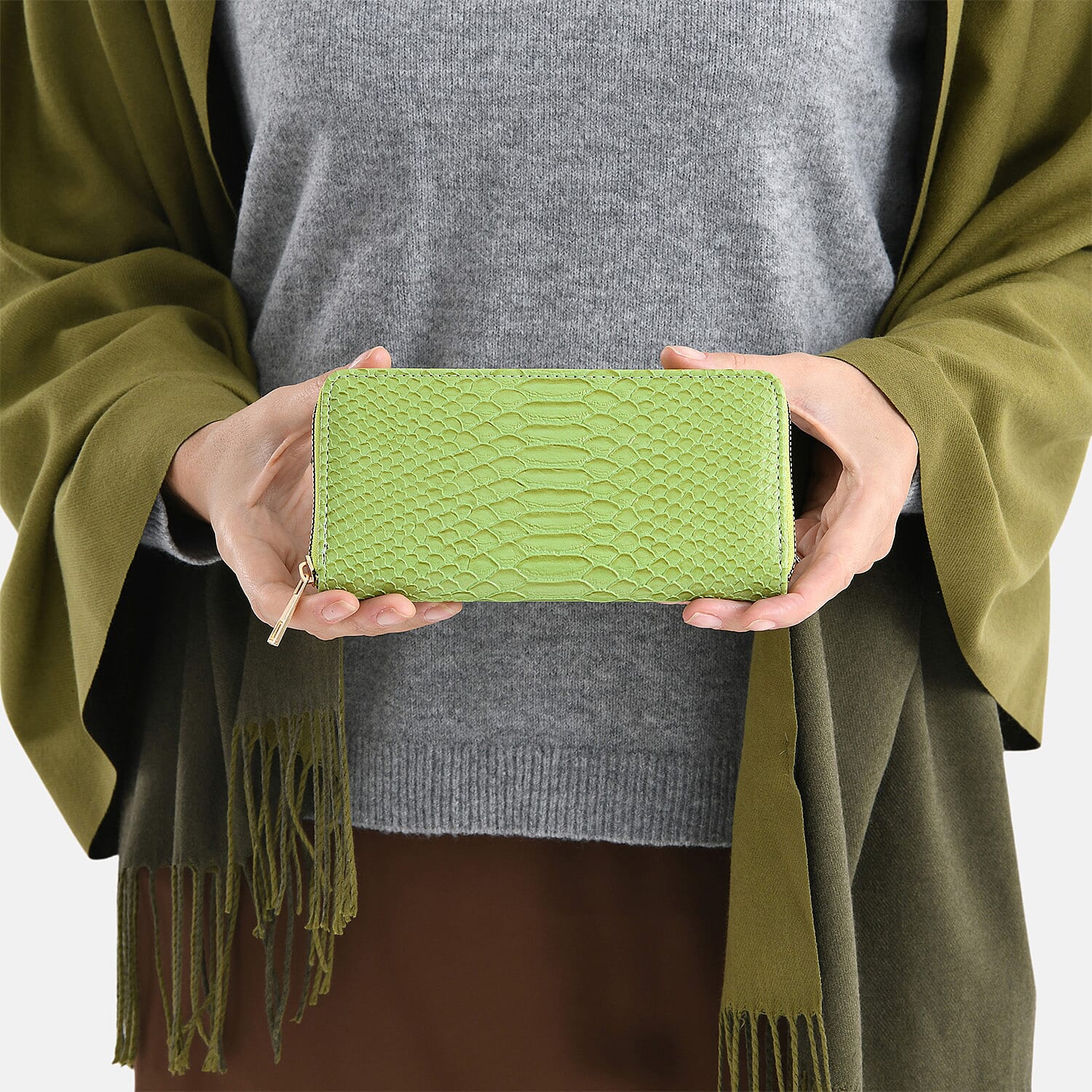 LA MAREY Croc-Embossed RFID Wallet &amp; Fringed Scarf (180 x 70cm) - Green &amp; Olive V32515473 5