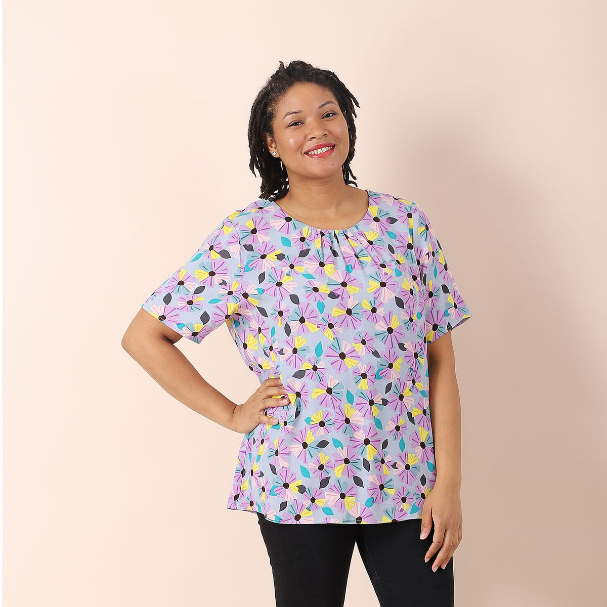 LA MAREY Floral Pattern Round Neckline Blouse - Multicolour 3837348 0