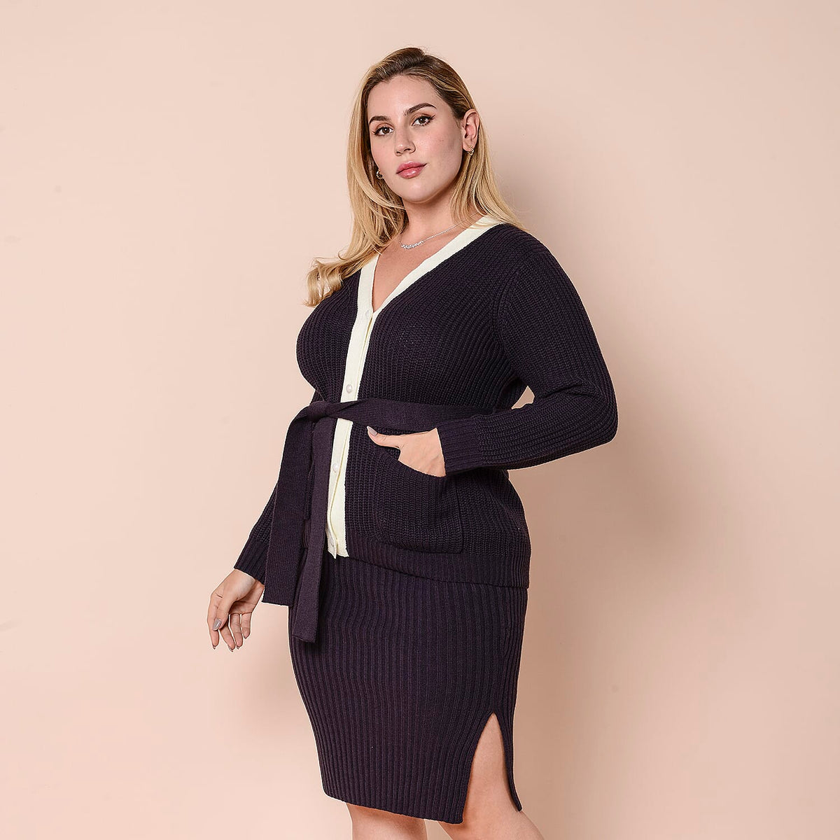 LA MAREY Knitted Women's Cardigan with Waistband - Black V32604797 3