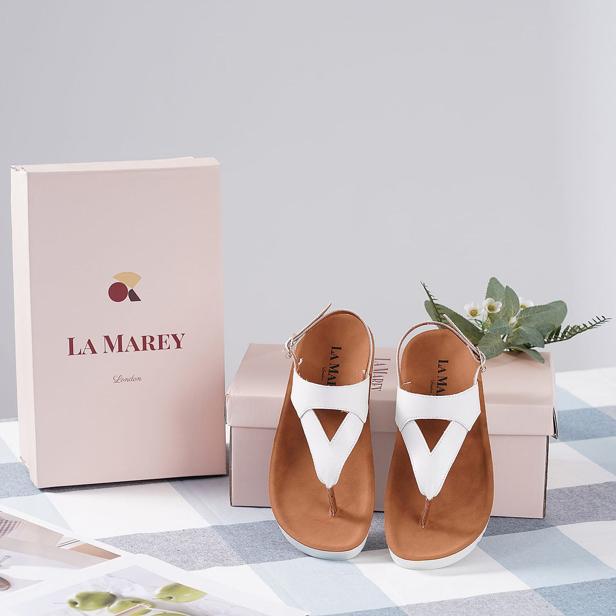LA MAREY Open Toe Flat Women's Sandals with Loop Strap - White 3808979 2