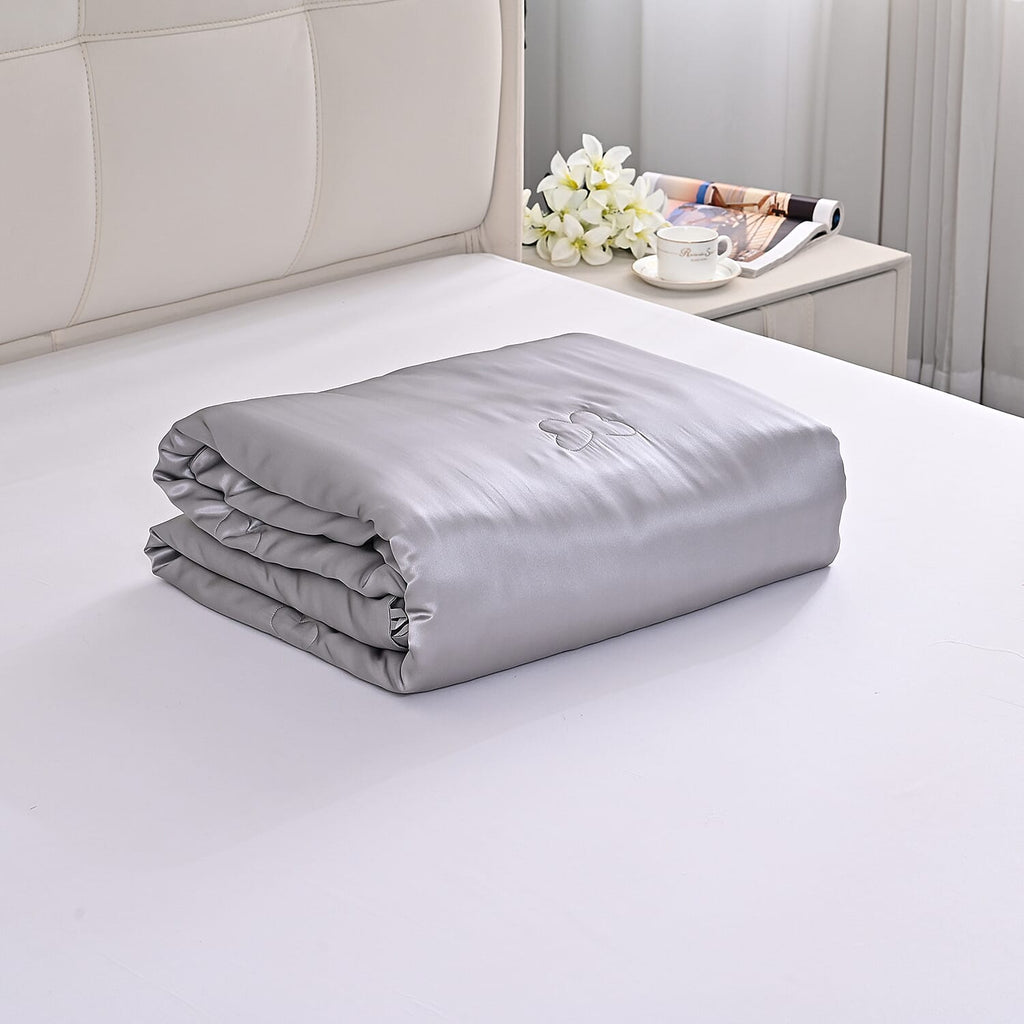 LA Marey 100% Mulberry Silk Quilt Comforter with Butterfly Quilting (200 x 200 cm) - Grey