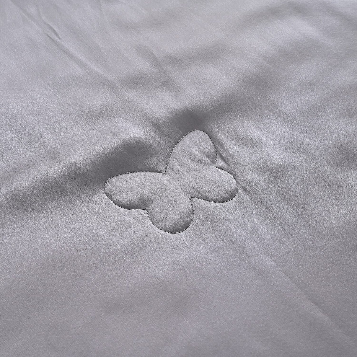 La Marey Signature 100% Mulberry Silk Quilt (200 x 200 cm, Double) - Grey 8419182 4
