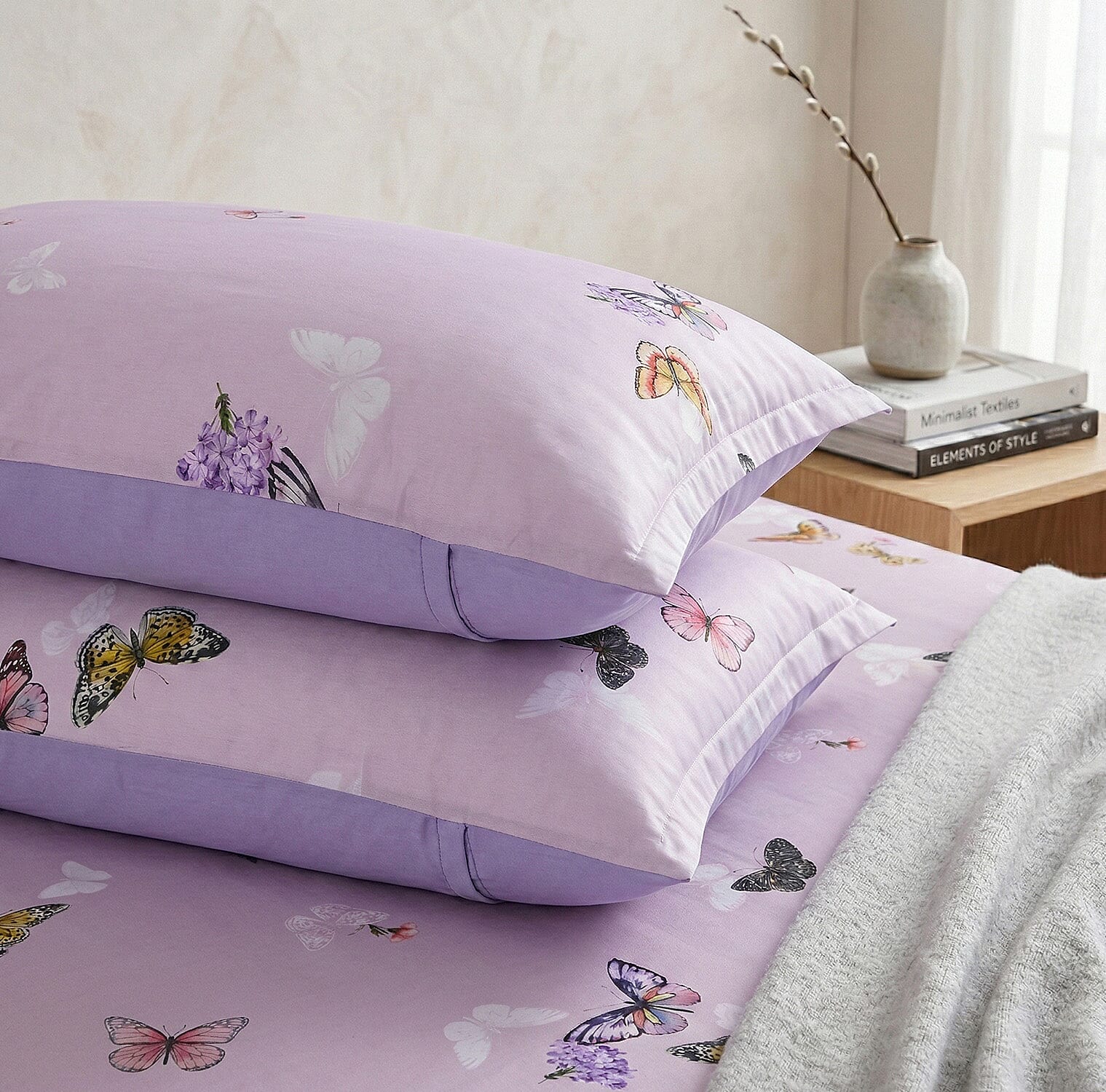 LA Marey Signature Collection - 3 Piece Set - 100% Mulberry Silk Fitted Sheets &amp; 2 Mother Of Pearl Button Pillowcases Double (190 x 135 cm - Pink 8412038 4