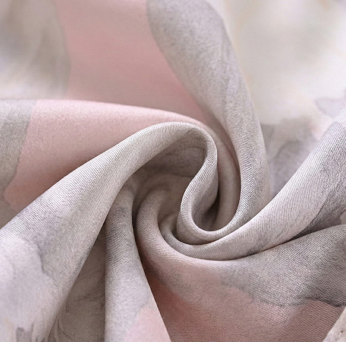 LA Marey Signature Collection - 3 Piece Set - 100% Mulberry Silk Fitted Sheets &amp; 2 Mother Of Pearl Button Pillowcases King (200 x 150 cm) - Beige 8412044 6