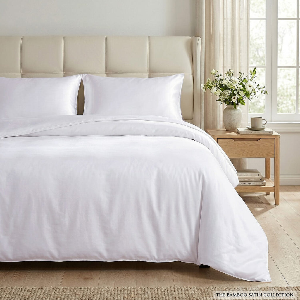 LIVMORE Set of 4 100% Bamboo Bedding Set - inc. Duvet Cover, Deep Fitted Sheet & 2 Pillowcases (Double, 200 x 200 cm) - White