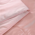 Livmore All Seasons Cooling Mulberry Silk Quilt (Double 135 x 200 cm) - Pink