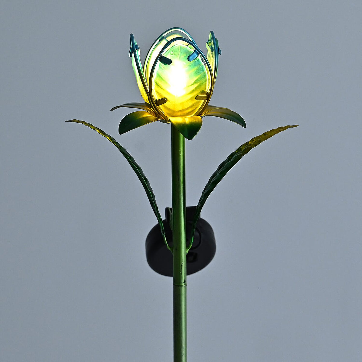 LIVMORE Solar Glass Flower Garden Stake (37cm) - Blue &amp; Green V32515142 6