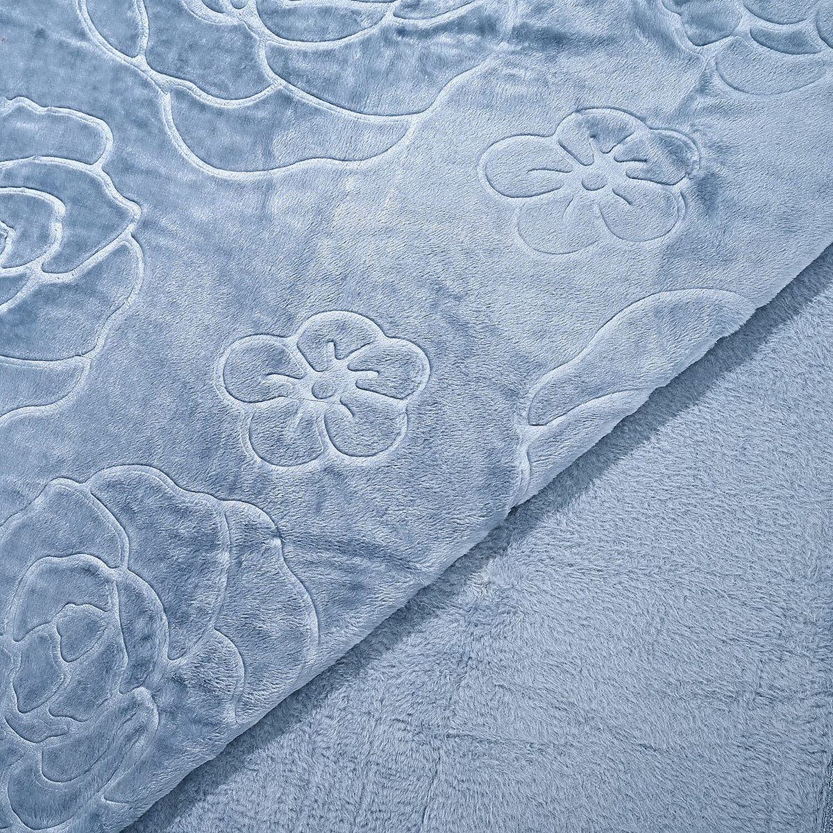 Livmore Luxurious Floral Embossed Soft Faux Mink Blanket (200x220cm) - Sky Blue 8230113 6