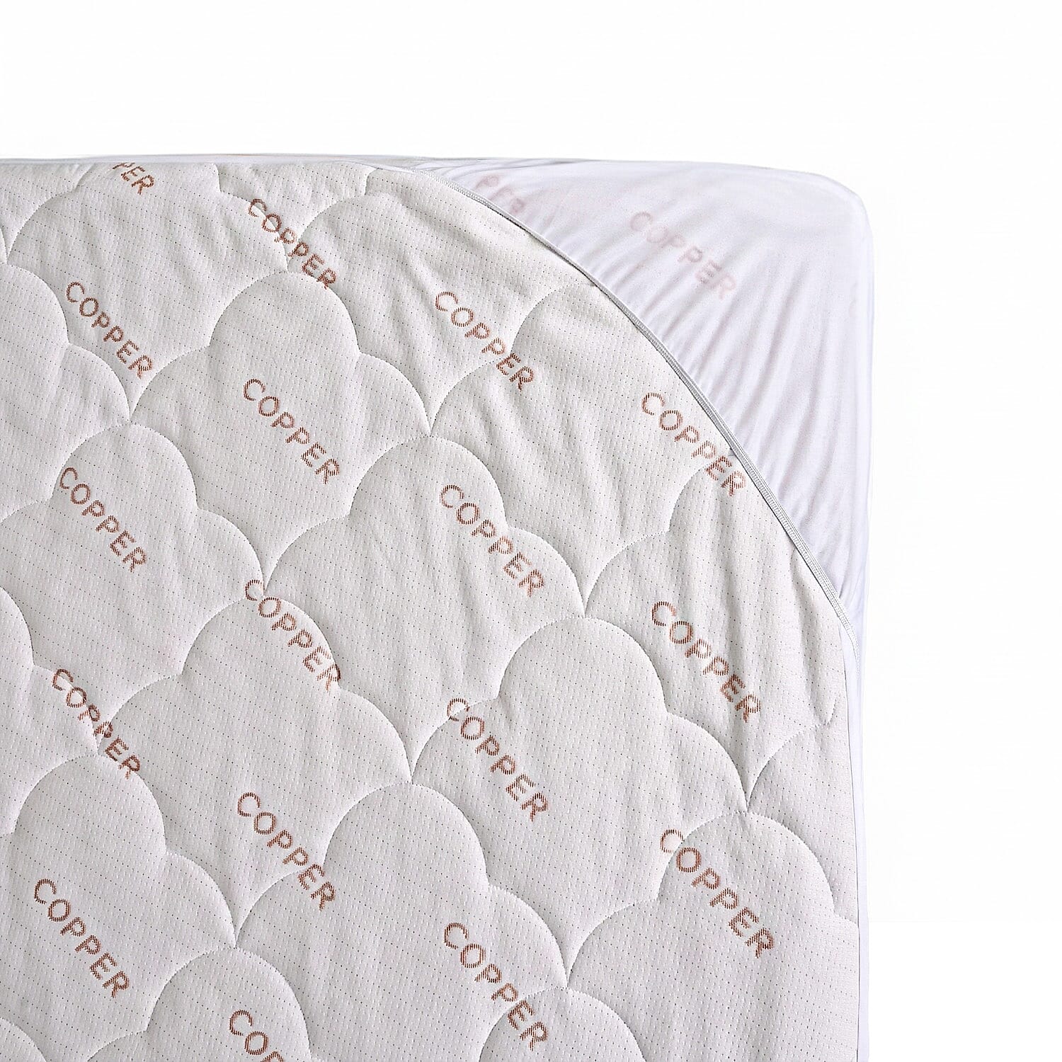 LIVMORE Patterned Mattress Pad - White 8286462 3