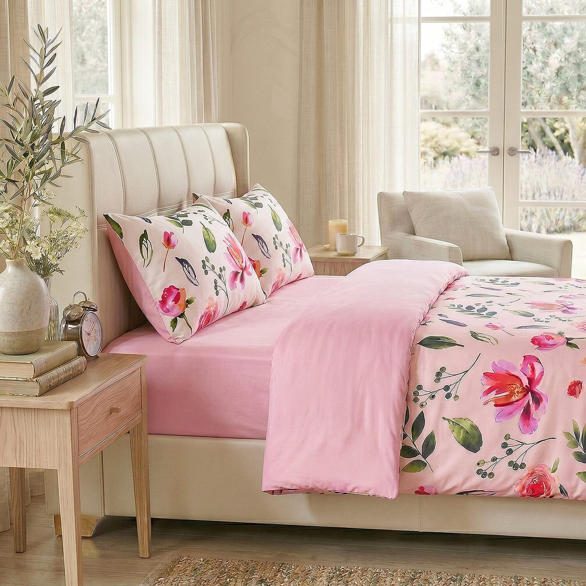 LIVMORE 4-Piece Reversible Printed Bedding Set - inc. Duvet Cover, Fitted Sheet &amp; 2 x Coordinated Pillowcases (Double) - Pink V32523880 3