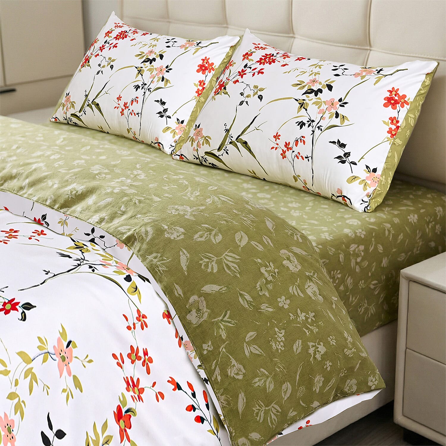 LIVMORE Set of 4 Floral Print Reversible Duvet Cover Set (Double) - White 8313701 2