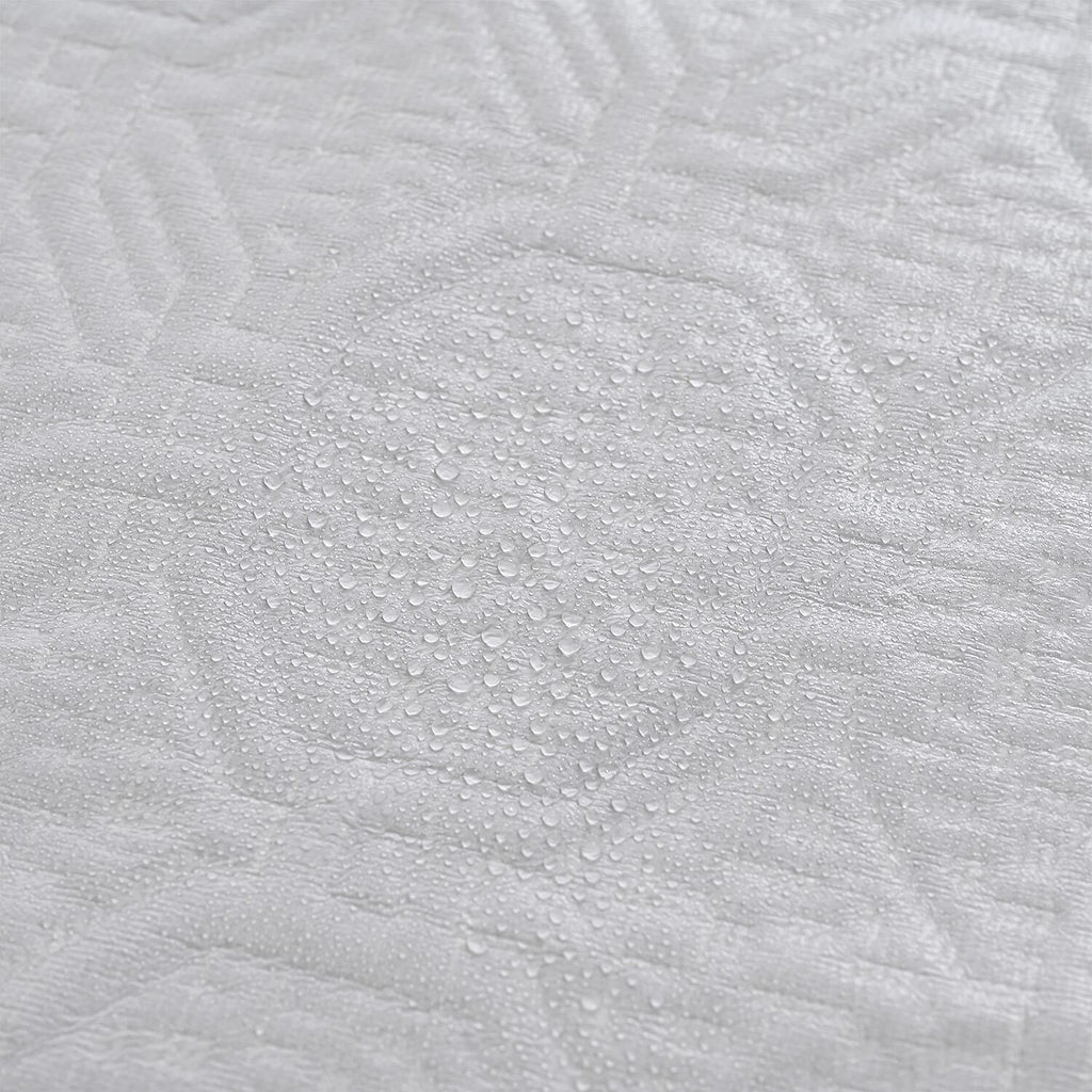 LIVMORE Silver-Infused Jacquard Waterproof Mattress Protector (Double, 190 x 135cm) - White