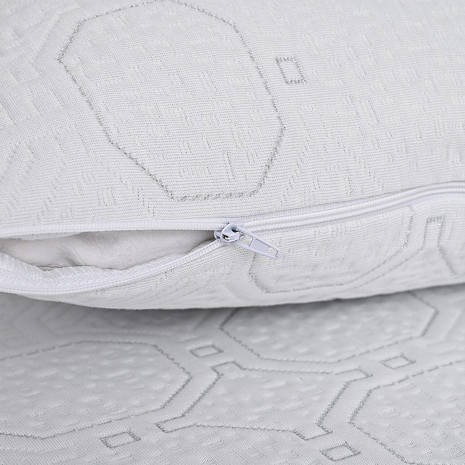 LIVMORE Silver-Infused Jacquard Waterproof Pillow Protector (50 x 75cm) - White 8322493 6