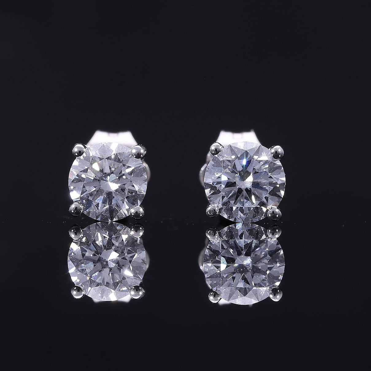 LUXURIANT 1 Ct. Lab Grown Diamond Solitaire Stud Push Back Earrings in 9K White Gold SGL Certified (VS/E-F) 8136137 2