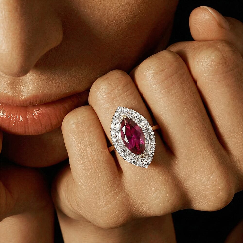 Certified &amp; Appraised LUXURIANT 2.7 Ct. AAA Radiant Ember Garnet, Lab Grown Diamond Double Halo Ring in 10K Yellow Gold 8284536 3
