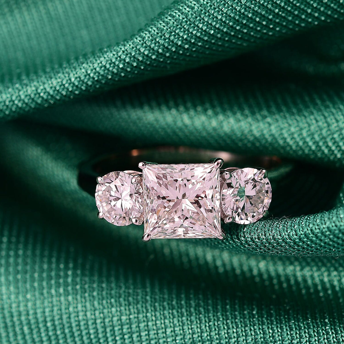 LUXURIANT 950 Platinum IGI Certified Princess Cut Lab Grown Diamond (VS-E-F) Trilogy Ring 3.07 Ct. 8061842 2