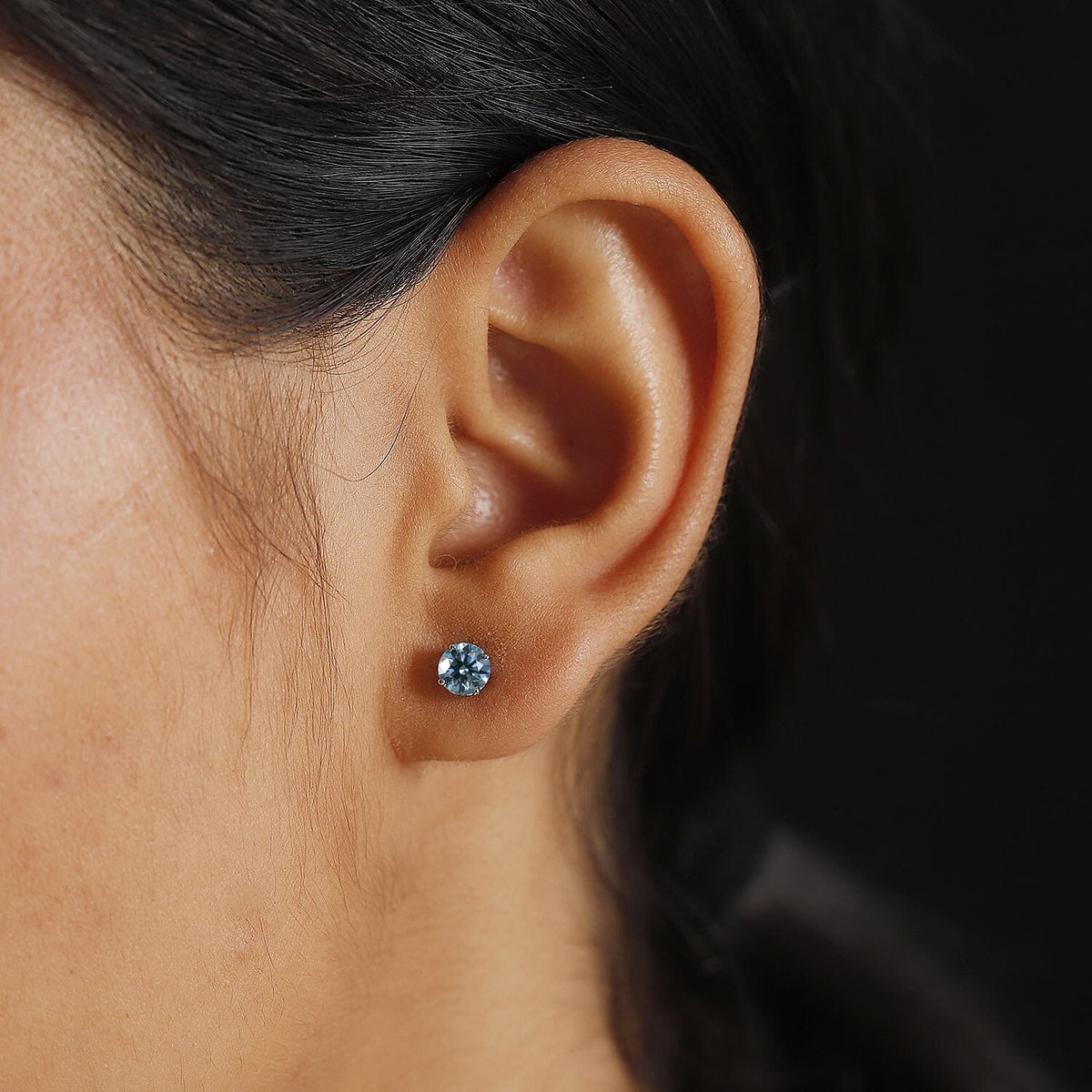 LUXURIANT 950 Platinum SGL Certified Lab Grown VS Blue Diamond Solitaire Studs With Screw Back Earring 1 Ct. 8020445 3