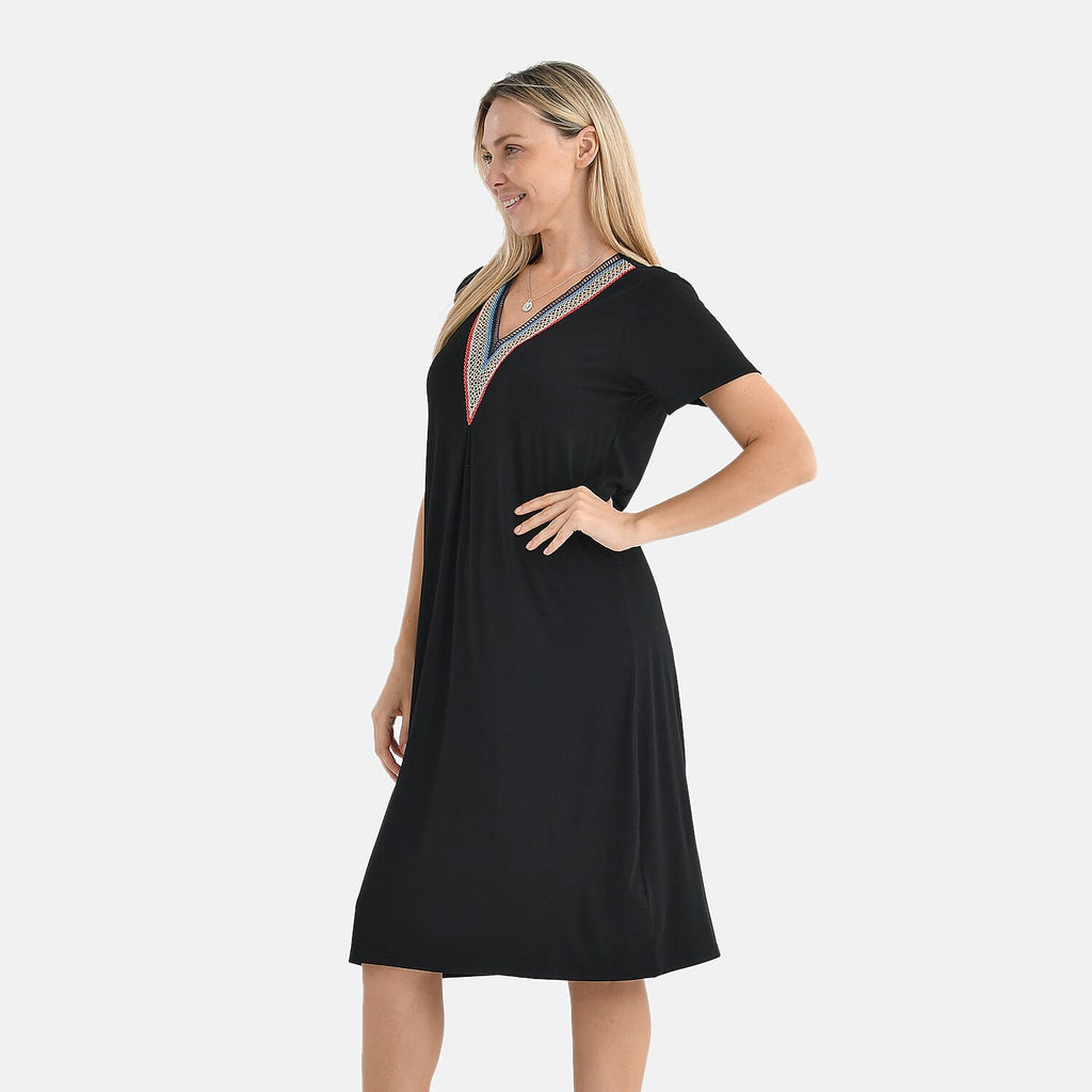 La Marey Casual Short Sleeve V-Neck Midi Dress with Embroidered Lace Trim (Size M) - Black