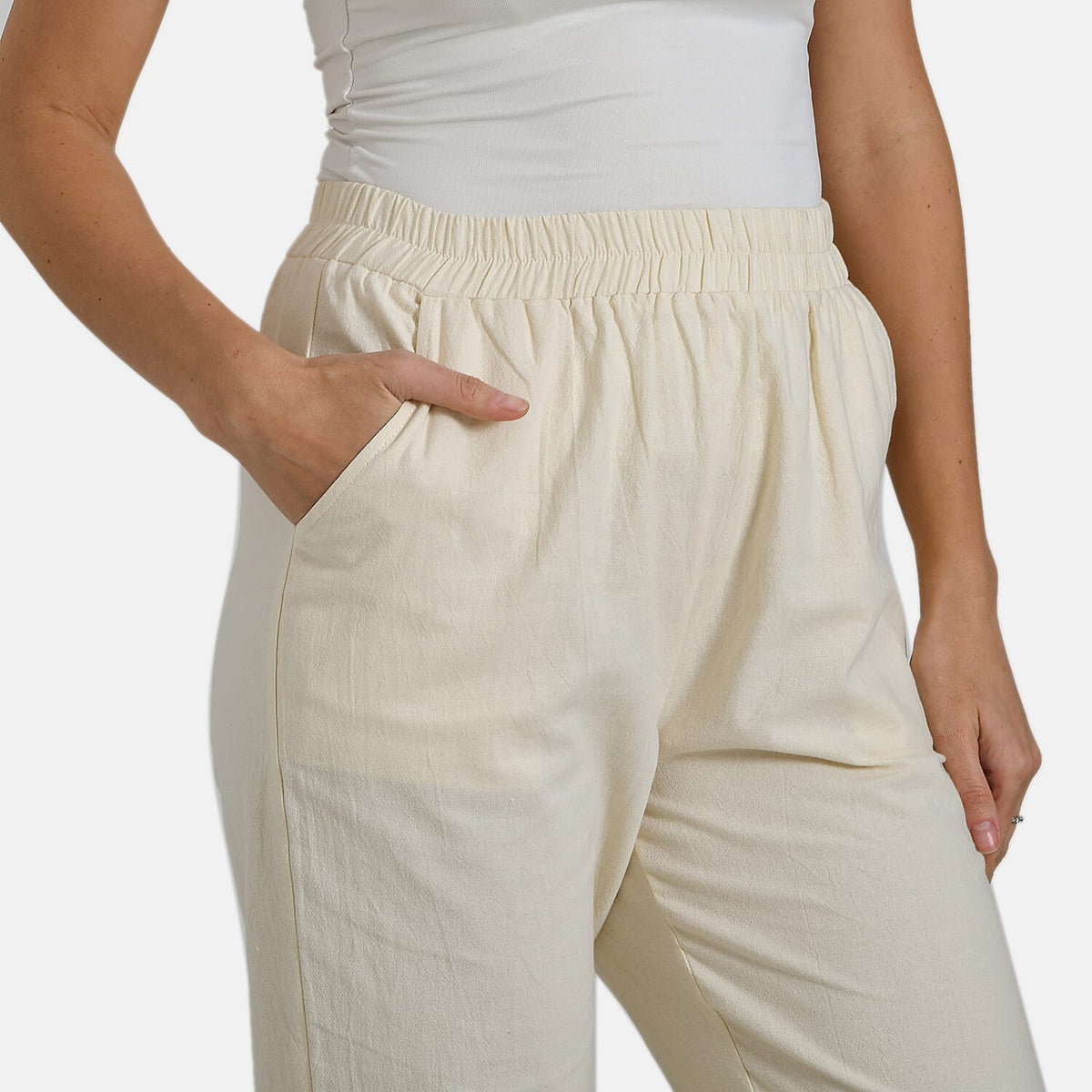 La Marey 100% Cotton Relaxed Fit Capri Trousers V32593358 4