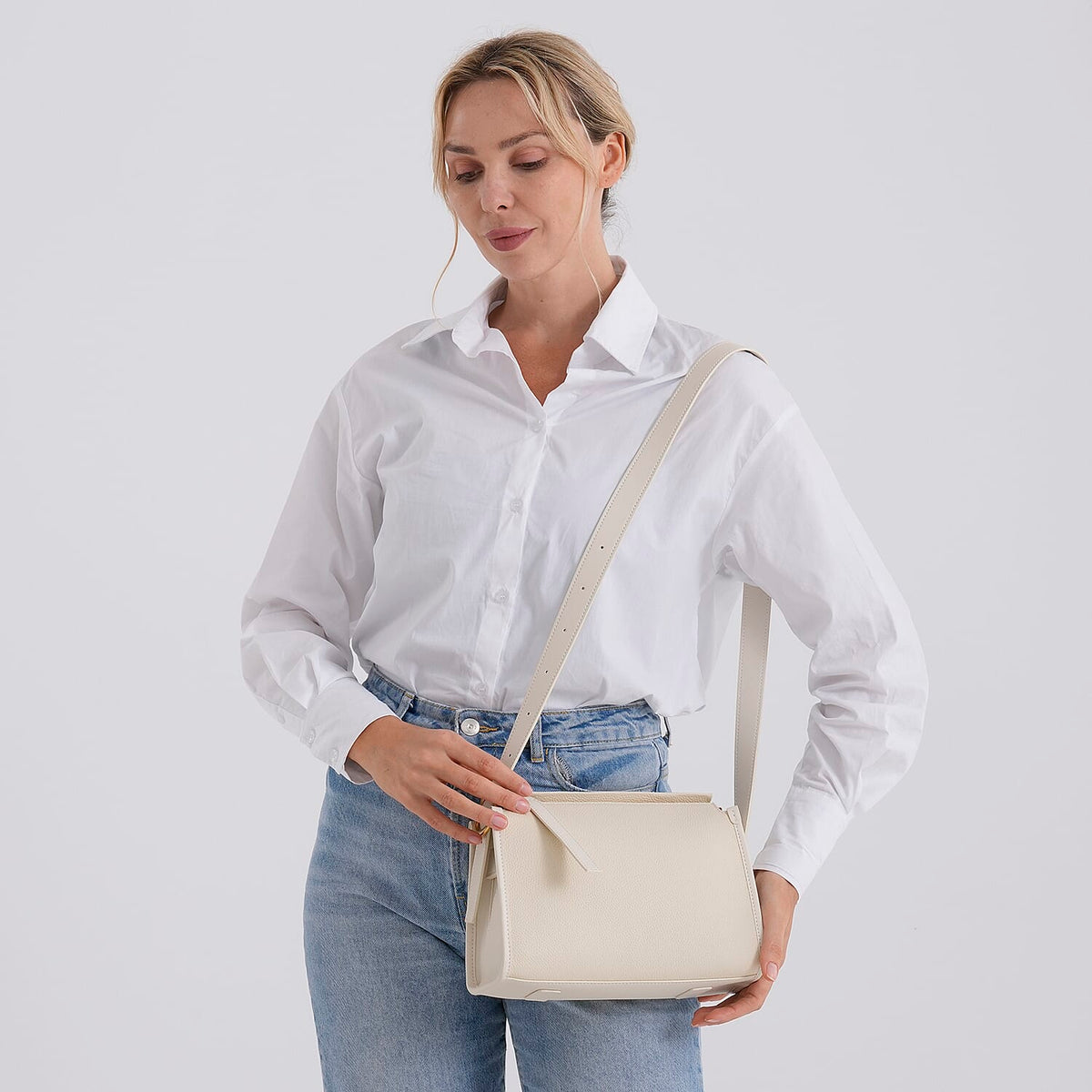 La Marey Crossbody Bag (Size - One Size) - Off White V32636207 2